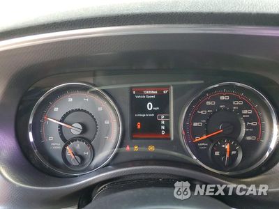 Zdjęcie 9 z 12 samochodu: 2013 DODGE CHARGER R/T VIN:2C3CDXCT8DH679943 - miniatura