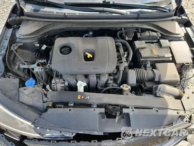 Zdjęcie 11 z 12 samochodu: 2020 HYUNDAI ELANTRA SEL VIN:5NPD84LF0LH633249 - miniatura