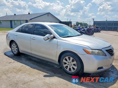 Czwarte zdjęcie samochodu z boku: 2009 TOYOTA CAMRY HYBRID VIN:4T1BB46K19U090599 - miniatura