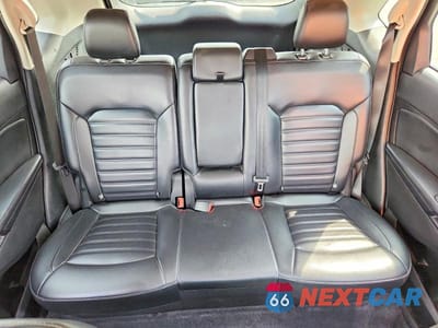 Zdjęcie 10 z 13 samochodu: 2021 FORD EDGE SEL VIN:2FMPK4J98MBA18453 - miniatura