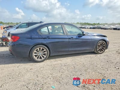 Trzecie zdjęcie samochodu z tyłu: 2017 BMW 320 VIN:WBA8E1G59HNU14966 - miniatura