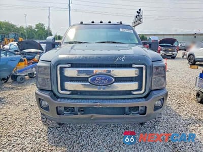 Piąte zdjęcie samochodu w środku: 2016 FORD F250 SUPER DUTY VIN:1FT7W2BT7GEA86890 - miniatura