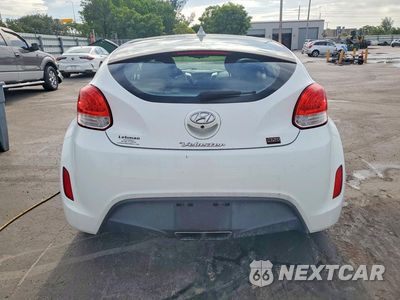 Zdjęcie 6 z 12 samochodu: 2015 HYUNDAI VELOSTER RE:FLEX VIN:KMHTC6AD0FU219305 - miniatura