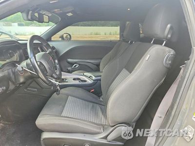 Zdjęcie 7 z 13 samochodu: 2023 DODGE CHALLENGER SXT VIN:2C3CDZAG2PH600269 - miniatura