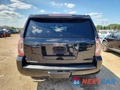 Zdjęcie 6 z 12 samochodu: 2019 GMC YUKON SLT VIN:1GKS2BKJ6KR301055 - miniatura
