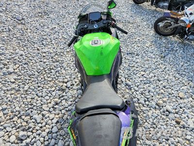 Zdjęcie 6 z 9 samochodu: 2025 KAWASAKI ZX636 K VIN:JKBZXJK17SA009120 - miniatura