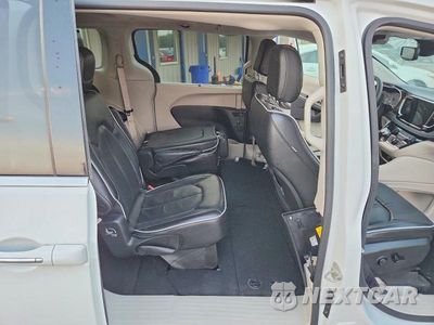 Zdjęcie 11 z 13 samochodu: 2022 CHRYSLER PACIFICA LIMITED VIN:2C4RC1GG0NR127643 - miniatura