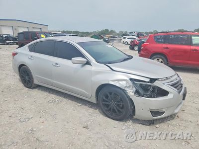 Czwarte zdjęcie samochodu z boku: 2014 NISSAN ALTIMA 2.5 SV VIN:1N4AL3AP3EC193104 - miniatura