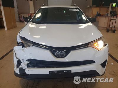 Piąte zdjęcie samochodu w środku: 2018 TOYOTA RAV4 LE VIN:JTMBFREV9JJ259629 - miniatura