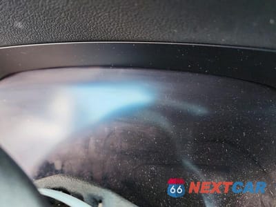 Zdjęcie 9 z 12 samochodu: 2022 BMW 330XI VIN:3MW5R7J04N8C54811 - miniatura