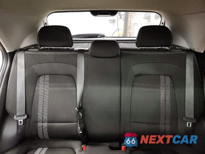 Zdjęcie 10 z 13 samochodu: 2020 HYUNDAI VENUE SEL VIN:KMHRC8A31LU029960 - miniatura