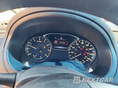 Zdjęcie 9 z 12 samochodu: 2017 NISSAN ALTIMA 2.5 S VIN:1N4AL3AP6HC182313 - miniatura