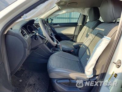 Zdjęcie 7 z 13 samochodu: 2019 VOLKSWAGEN TIGUAN S VIN:3VV0B7AX2KM194112 - miniatura