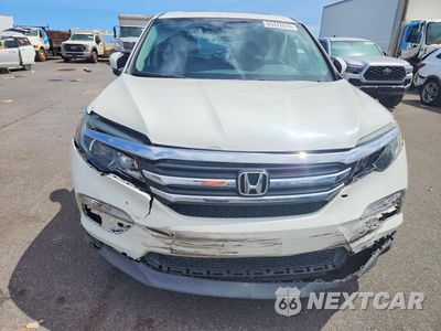 Piąte zdjęcie samochodu w środku: 2018 HONDA PILOT EXL VIN:5FNYF5H53JB022740 - miniatura