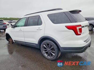 Drugie zdjęcie samochodu z przodu: 2019 FORD EXPLORER XLT VIN:1FM5K8D88KGA81334 - miniatura