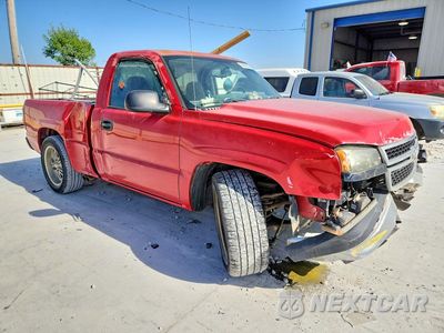 Czwarte zdjęcie samochodu z boku: 2006 CHEVROLET SILVERADO C1500 VIN:1GCEC14X86Z232358 - miniatura