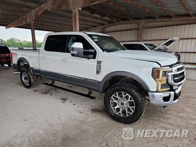 Czwarte zdjęcie samochodu z boku: 2022 FORD F250 SUPER DUTY VIN:1FT8W2BT7NEF45675 - miniatura