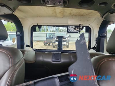 Zdjęcie 10 z 13 samochodu: 2016 JEEP WRANGLER SAHARA VIN:1C4GJWBG7GL109959 - miniatura