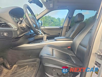Zdjęcie 7 z 13 samochodu: 2012 BMW X5 XDRIVE35D VIN:5UXZW0C53CL670947 - miniatura