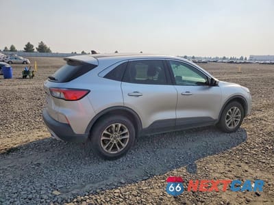Trzecie zdjęcie samochodu z tyłu: 2020 FORD ESCAPE SE VIN:1FMCU9G60LUA86337 - miniatura