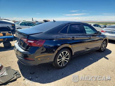Trzecie zdjęcie samochodu z tyłu: 2022 VOLKSWAGEN JETTA SPORT VIN:3VWBM7BUXNM020151 - miniatura