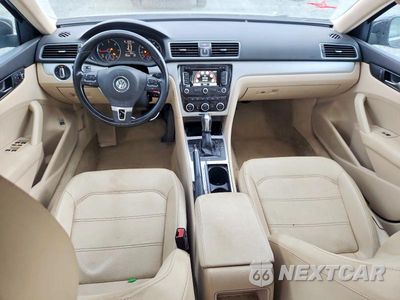 Zdjęcie 8 z 12 samochodu: 2012 VOLKSWAGEN PASSAT SE VIN:1VWBN7A3XCC099034 - miniatura