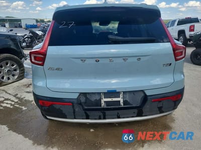 Zdjęcie 6 z 12 samochodu: 2019 VOLVO XC40 T5 MOMENTUM VIN:YV4162XZ1K2013251 - miniatura