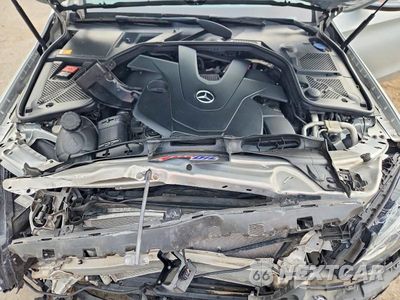 Zdjęcie 11 z 12 samochodu: 2015 MERCEDES-BENZ C 400 4MATIC VIN:55SWF6GB0FU024696 - miniatura
