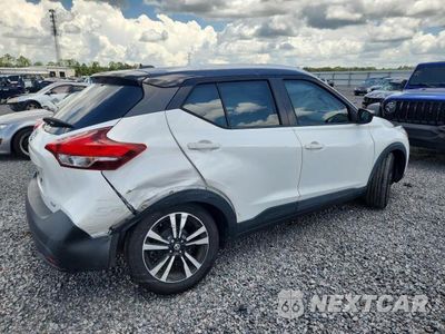 Trzecie zdjęcie samochodu z tyłu: 2019 NISSAN KICKS SV VIN:3N1CP5CUXKL503757 - miniatura