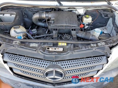 Zdjęcie 12 z 13 samochodu: 2017 MERCEDES-BENZ SPRINTER 2500 VIN:WD3PE7CD9HP565528 - miniatura