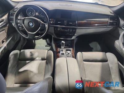 Zdjęcie 8 z 13 samochodu: 2009 BMW X5 XDRIVE30I VIN:5UXFE43519L272464 - miniatura