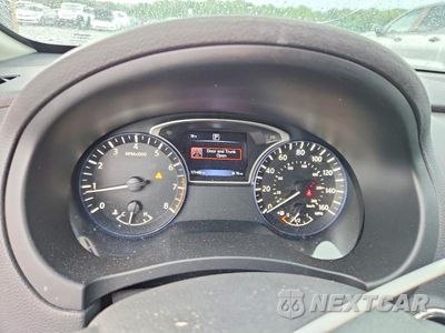 Zdjęcie 9 z 12 samochodu: 2017 NISSAN ALTIMA 2.5 SR VIN:1N4AL3AP8HC155775 - miniatura