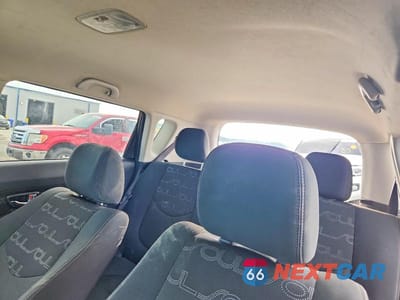 Zdjęcie 10 z 14 samochodu: 2013 KIA SOUL + VIN:KNDJT2A60D7489054 - miniatura