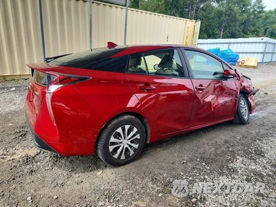 Trzecie zdjęcie samochodu z tyłu: 2018 TOYOTA PRIUS FOUR VIN:JTDKARFU2J3059992 - miniatura