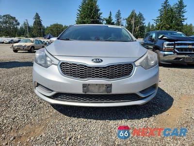 Zdjęcie 9 z 24 samochodu: 2016 KIA FORTE LX VIN:KNAFK4A62G5462911 - miniatura