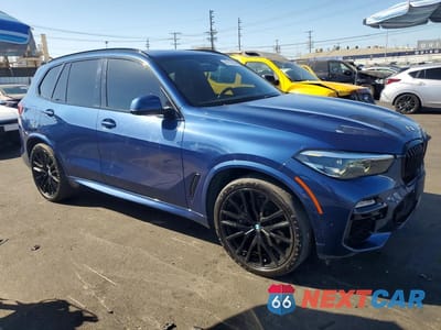 Czwarte zdjęcie samochodu z boku: 2021 BMW X5 SDRIVE 40I VIN:5UXCR4C04M9G33559 - miniatura