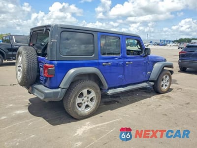 Trzecie zdjęcie samochodu z tyłu: 2019 JEEP WRANGLER UNLIMITED SPORT VIN:1C4HJXDG3KW610801 - miniatura