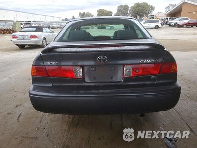 Zdjęcie 6 z 12 samochodu: 2001 TOYOTA CAMRY LE V6 VIN:4T1BF22K11U967661 - miniatura