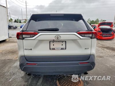 Zdjęcie 6 z 14 samochodu: 2024 TOYOTA RAV4 XLE PREMIUM VIN:2T3C1RFV9RW345389 - miniatura