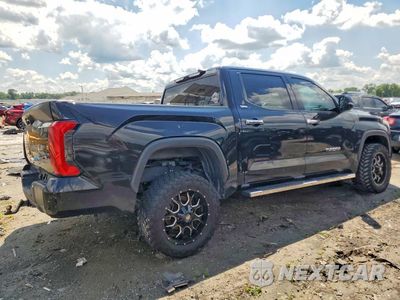 Trzecie zdjęcie samochodu z tyłu: 2022 TOYOTA TUNDRA SR5 VIN:5TFLA5AB1NX003592 - miniatura