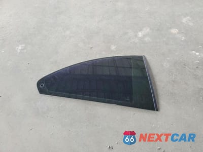 Zdjęcie 12 z 13 samochodu: 2001 BMW 330 CI VIN:WBABN53471JU21924 - miniatura