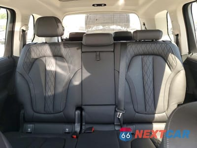 Zdjęcie 10 z 14 samochodu: 2022 BMW X7 XDRIVE40I VIN:5UXCW2C02N9J14750 - miniatura