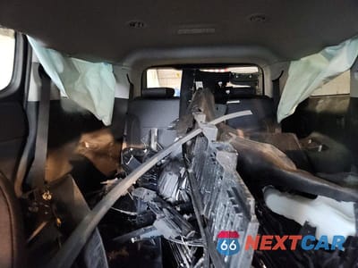 Zdjęcie 10 z 13 samochodu: 2023 GMC ACADIA SLE VIN:1GKKNKL43PZ113567 - miniatura
