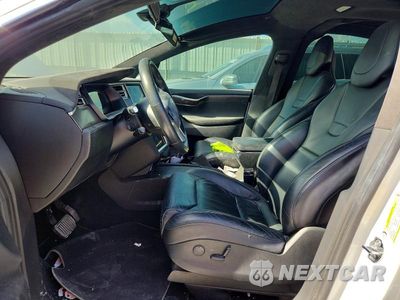 Zdjęcie 7 z 13 samochodu: 2017 TESLA MODEL X VIN:5YJXCBE2XHF054155 - miniatura