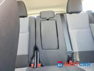 Zdjęcie 10 z 13 samochodu: 2019 FORD ESCAPE SE VIN:1FMCU9GD5KUB65631 - miniatura