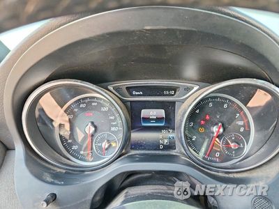 Zdjęcie 9 z 13 samochodu: 2019 MERCEDES-BENZ CLA 250 4MATIC VIN:WDDSJ4GB7KN720105 - miniatura