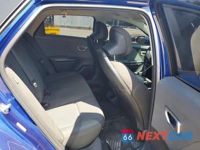 Zdjęcie 10 z 13 samochodu: 2025 KIA K4 LXS VIN:3KPFT4DE6SE241070 - miniatura