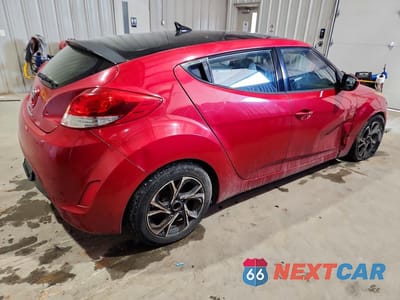 Trzecie zdjęcie samochodu z tyłu: 2012 HYUNDAI VELOSTER BASE VIN:KMHTC6AD9CU051580 - miniatura
