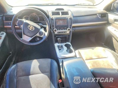Zdjęcie 8 z 13 samochodu: 2012 TOYOTA CAMRY SE V6 VIN:4T1BK1FK6CU014916 - miniatura