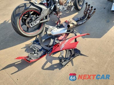 Zdjęcie 9 z 10 samochodu: 2020 BMW S 1000 RR VIN:WB10E2303LZJ28383 - miniatura